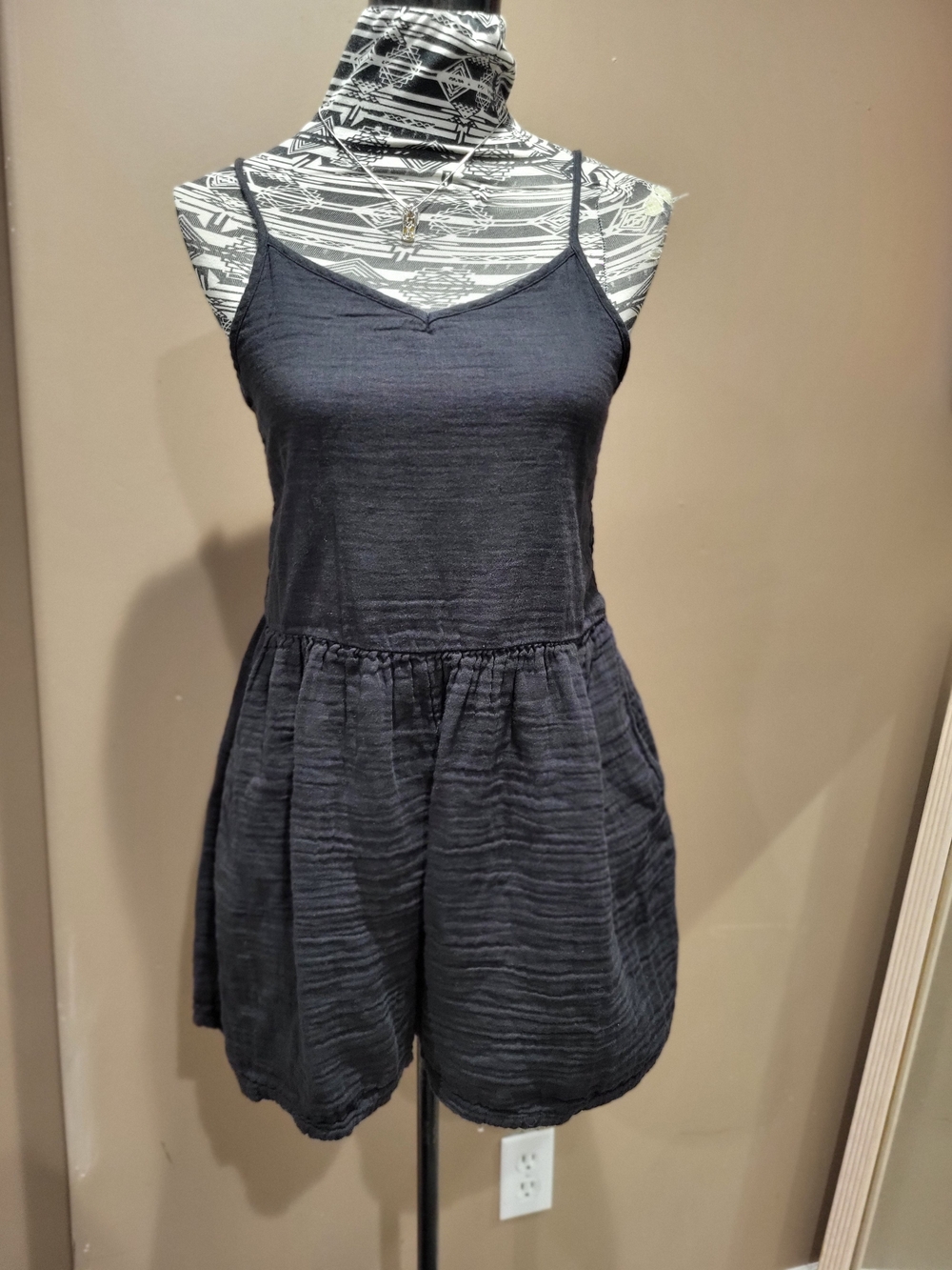 GAP Teen Black Textured Adjustable Strap Romper